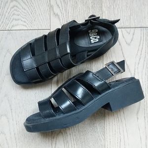 Nine & Co. By Nine West Black Leather Fisherman Sandals